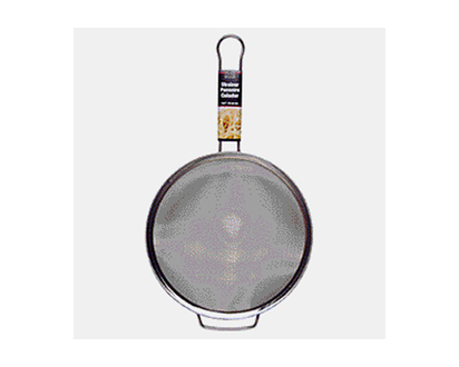 Large Strainer - Giant / D: 26CM; H: 7.5CM; L: 47C